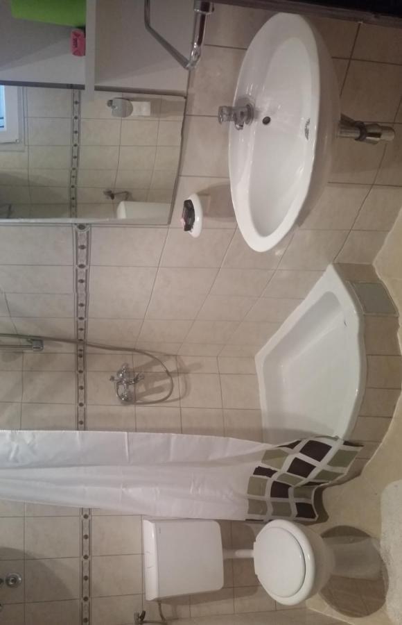 Apartment B&K Raslina エクステリア 写真